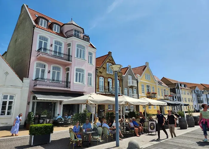 Harbour View Apartment *